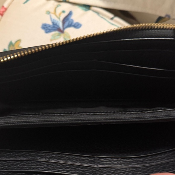 Vintage Gucci GG Monogram Wallet - Picture 9 of 9